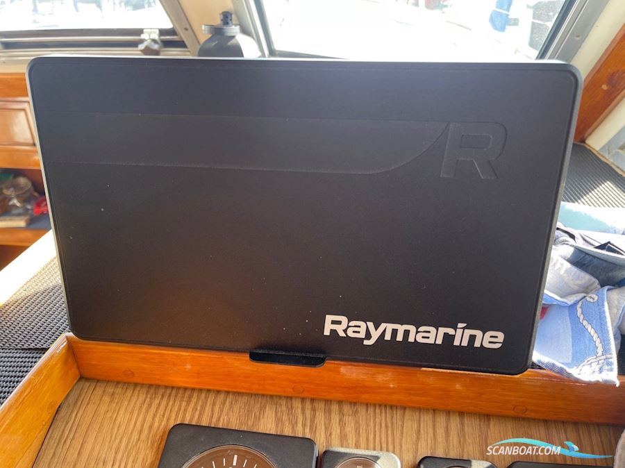 CT 35 Sun Deck Trawler