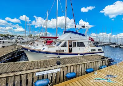 CT 35 Sun Deck Trawler Motorboot 1988, mit Ford Lehman 2 x 90 HP motor, Dänemark