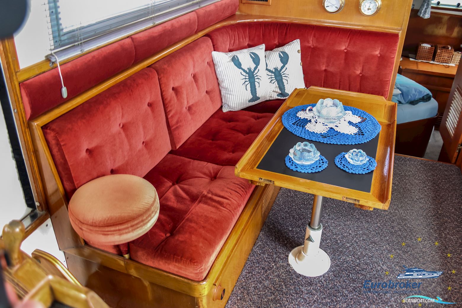 CT 35 Sun Deck Trawler