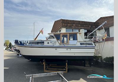 Curtevenne 930 Motorboot 1980, Niederlande