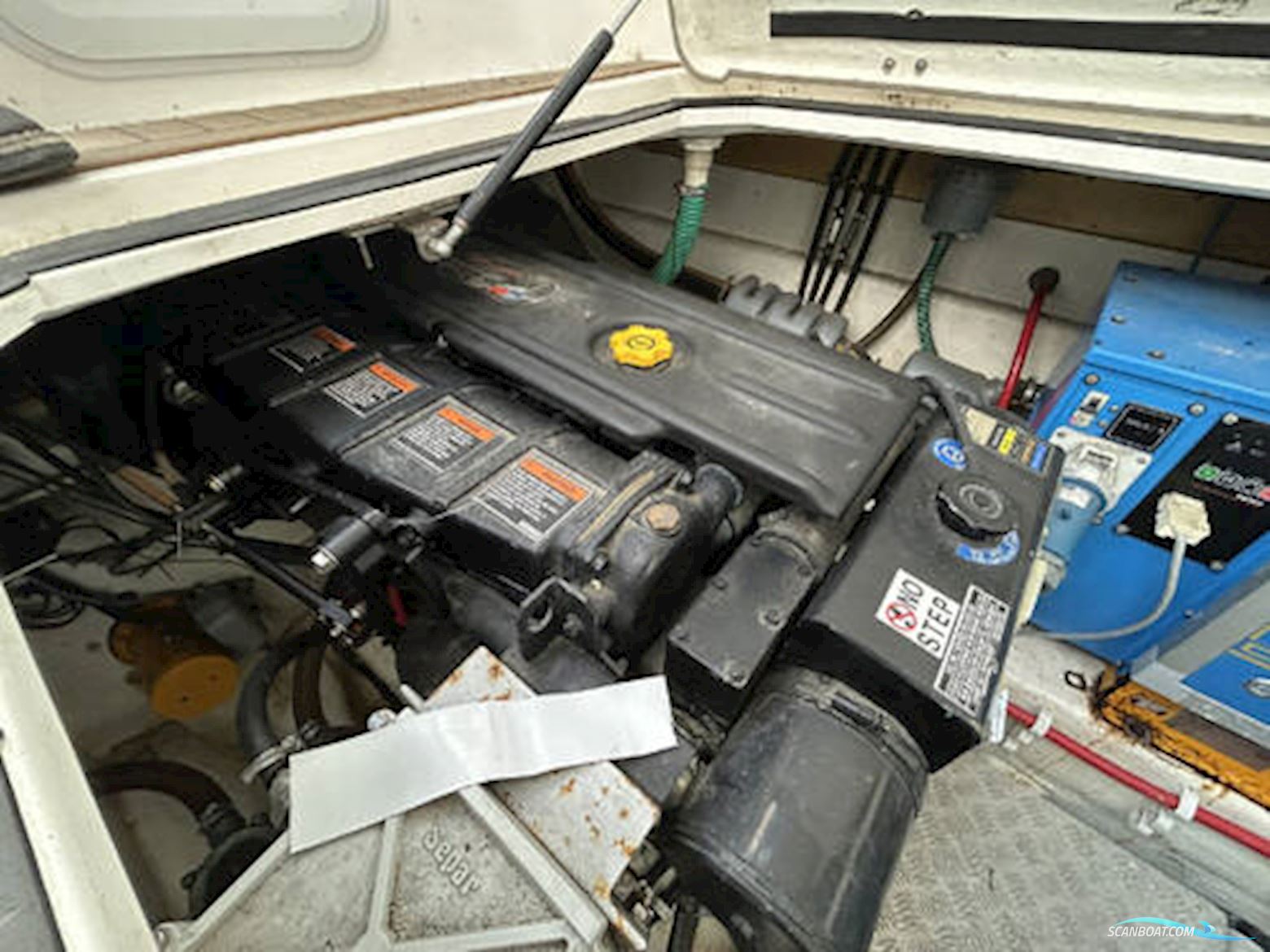 Custom Built Blackwater Motor Yachts 36 Flybridge