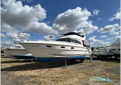 Custom Built Blackwater Motor Yachts 36 Flybridge Motorboot 2009, mit Cummins Mercruiser 4.2 motor, England