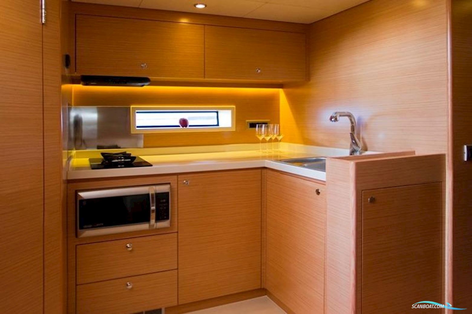 Custom Built Cyrus 13.8 Flybridge