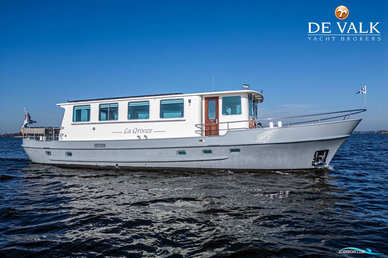 Custom Built Live Aboard 1800