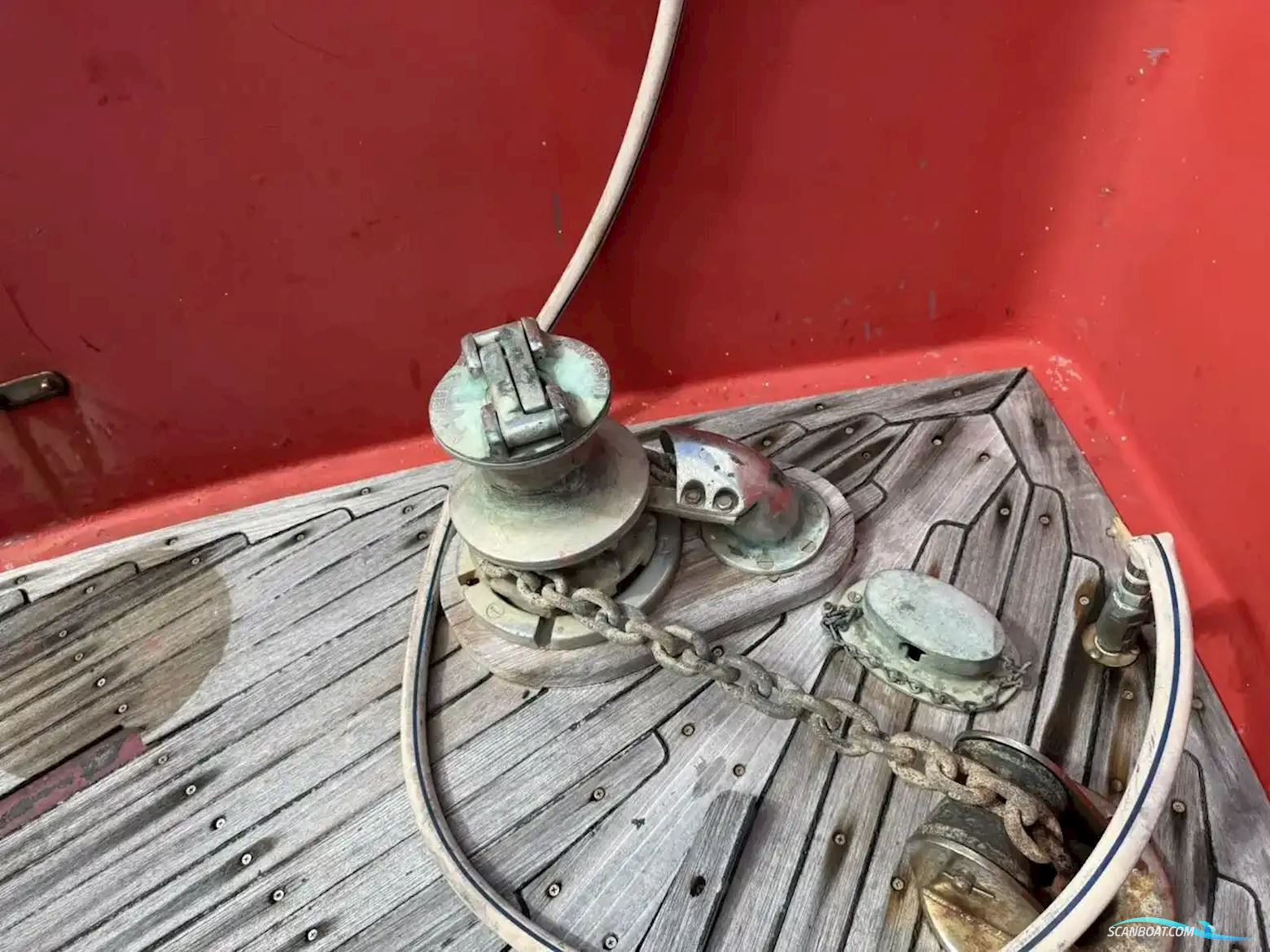 Custom Lord Nelson Victory Tug 37