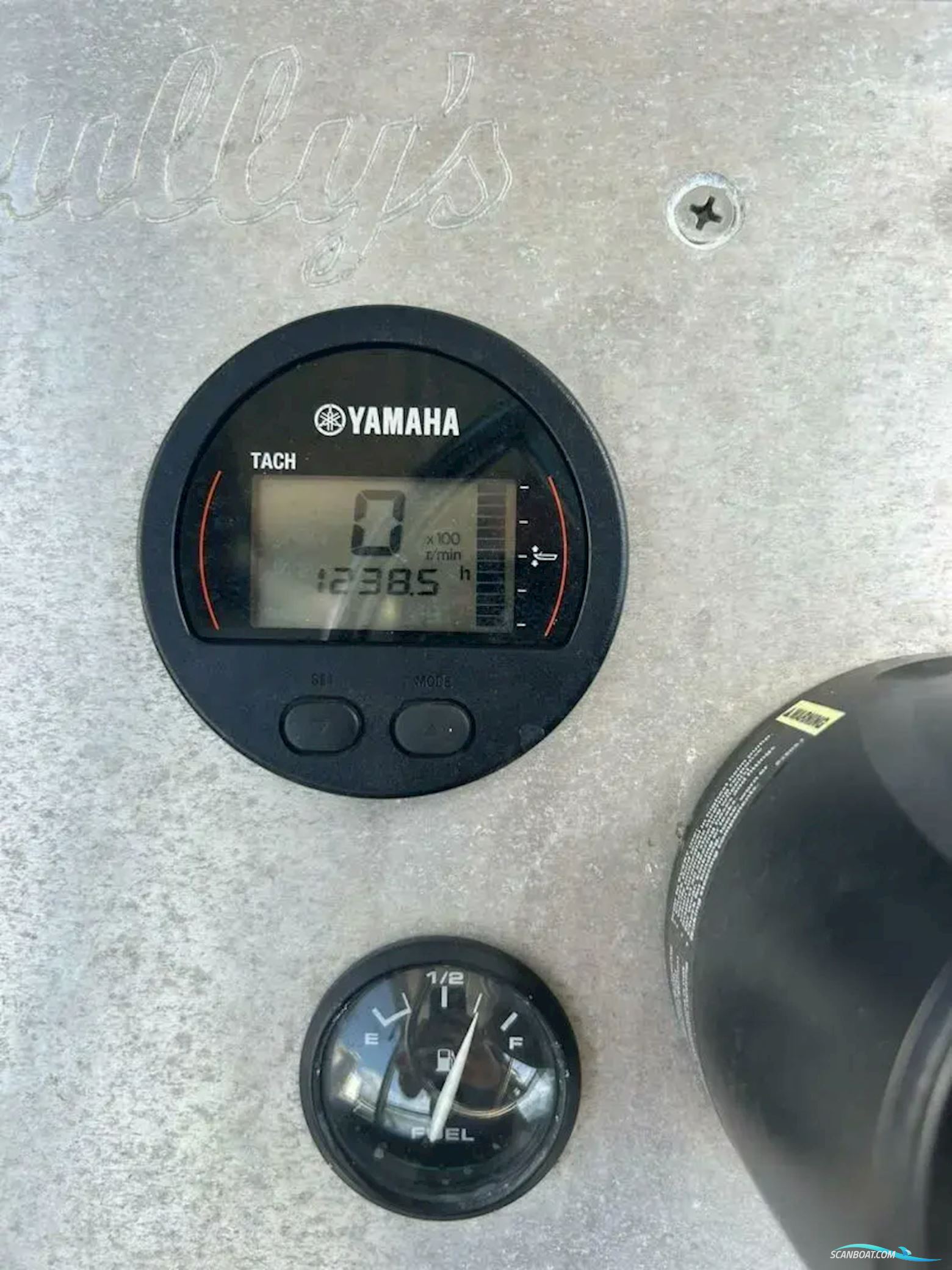 Custom Scully’s Aluminum Boats Inc. Model: 3612LC2