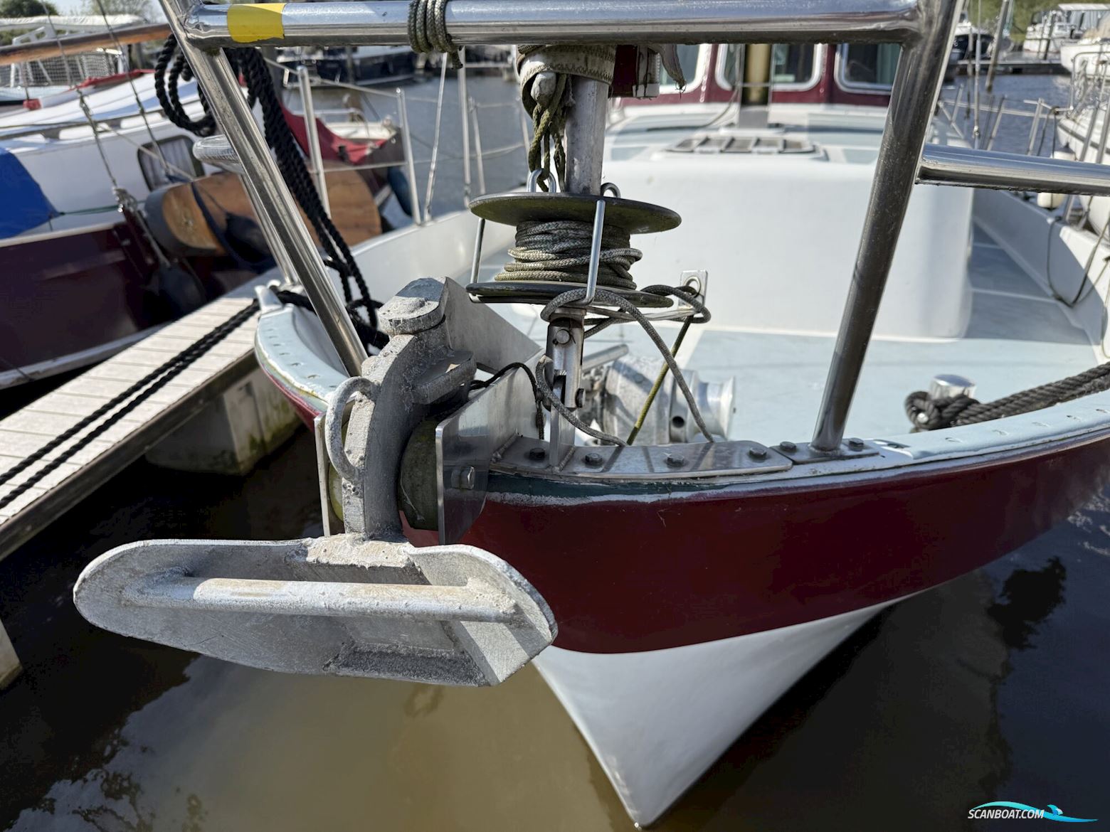 Dart Motorsailor 30