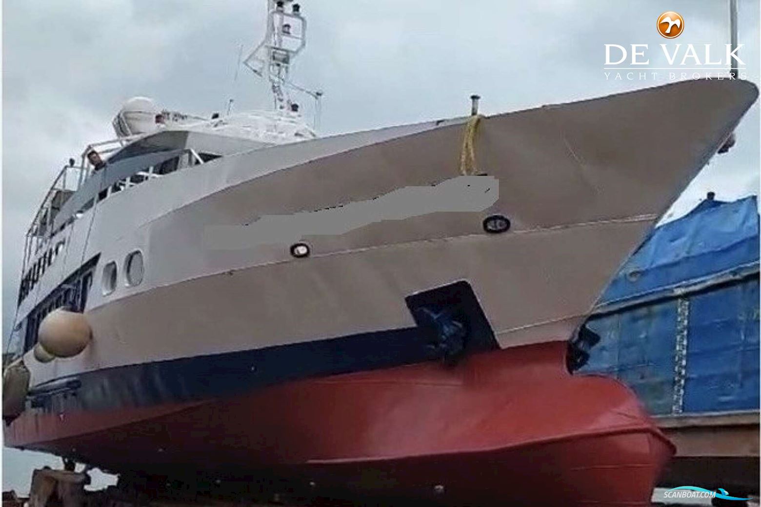 Day Passengers Ship 25 M