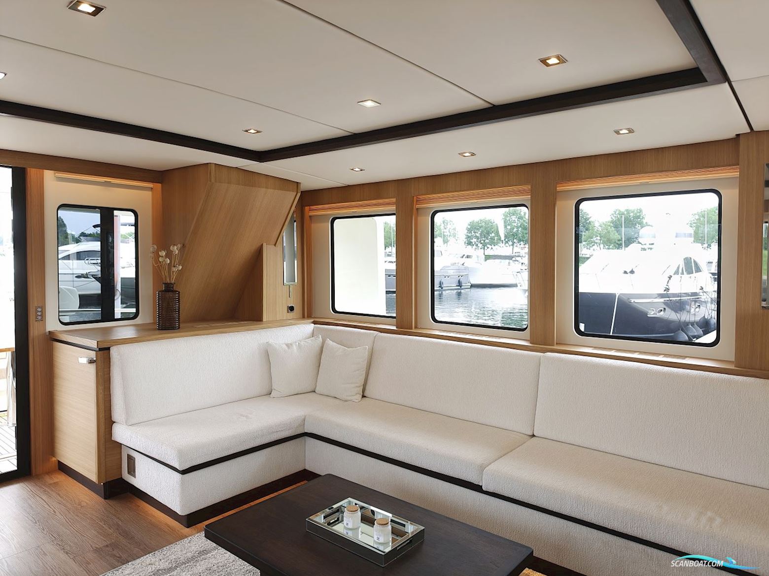 De Alm Grand Voyager 65