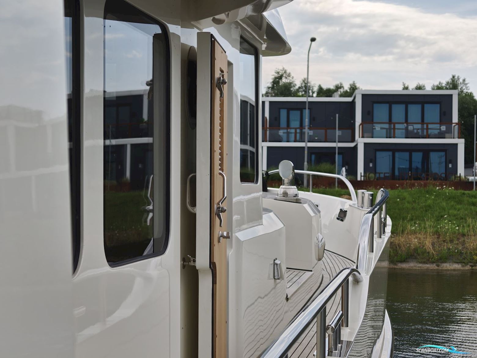 De Alm Grand Voyager 65