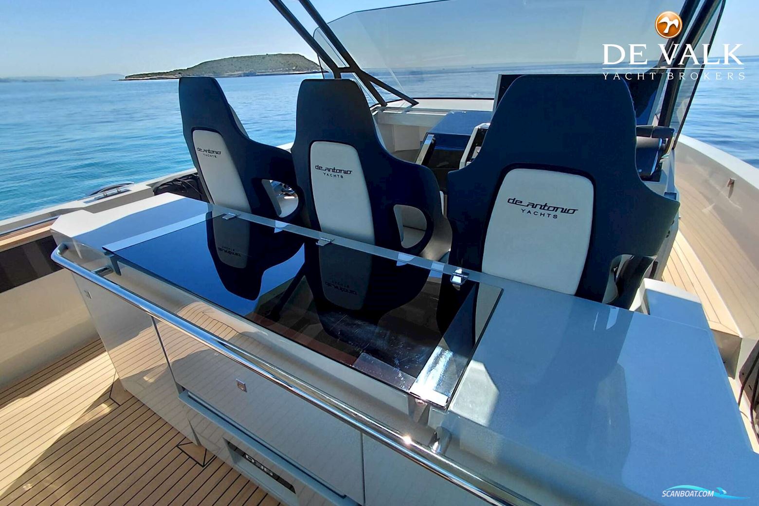 DE ANTONIO D36 Open HT