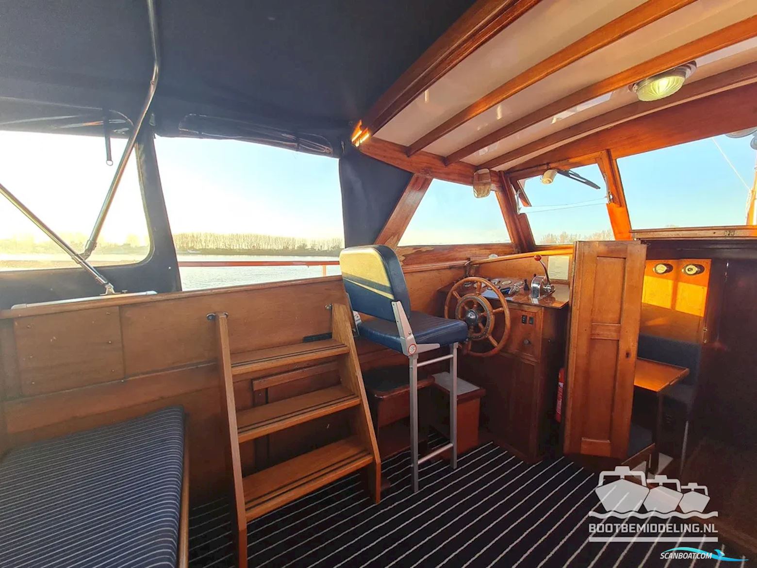 De Vries Lentsch 10.50 OK/AK