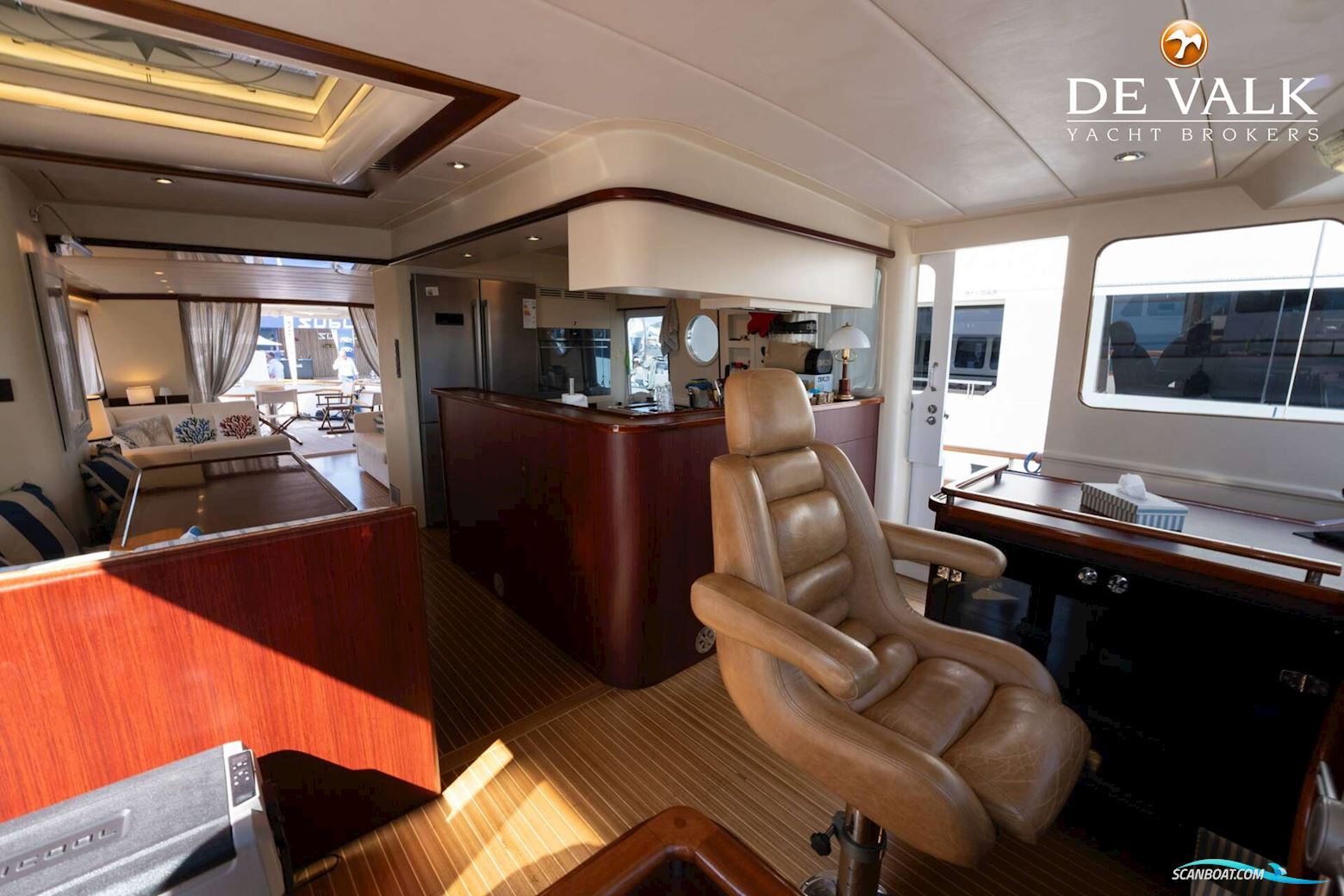 De Vries Lentsch 22M