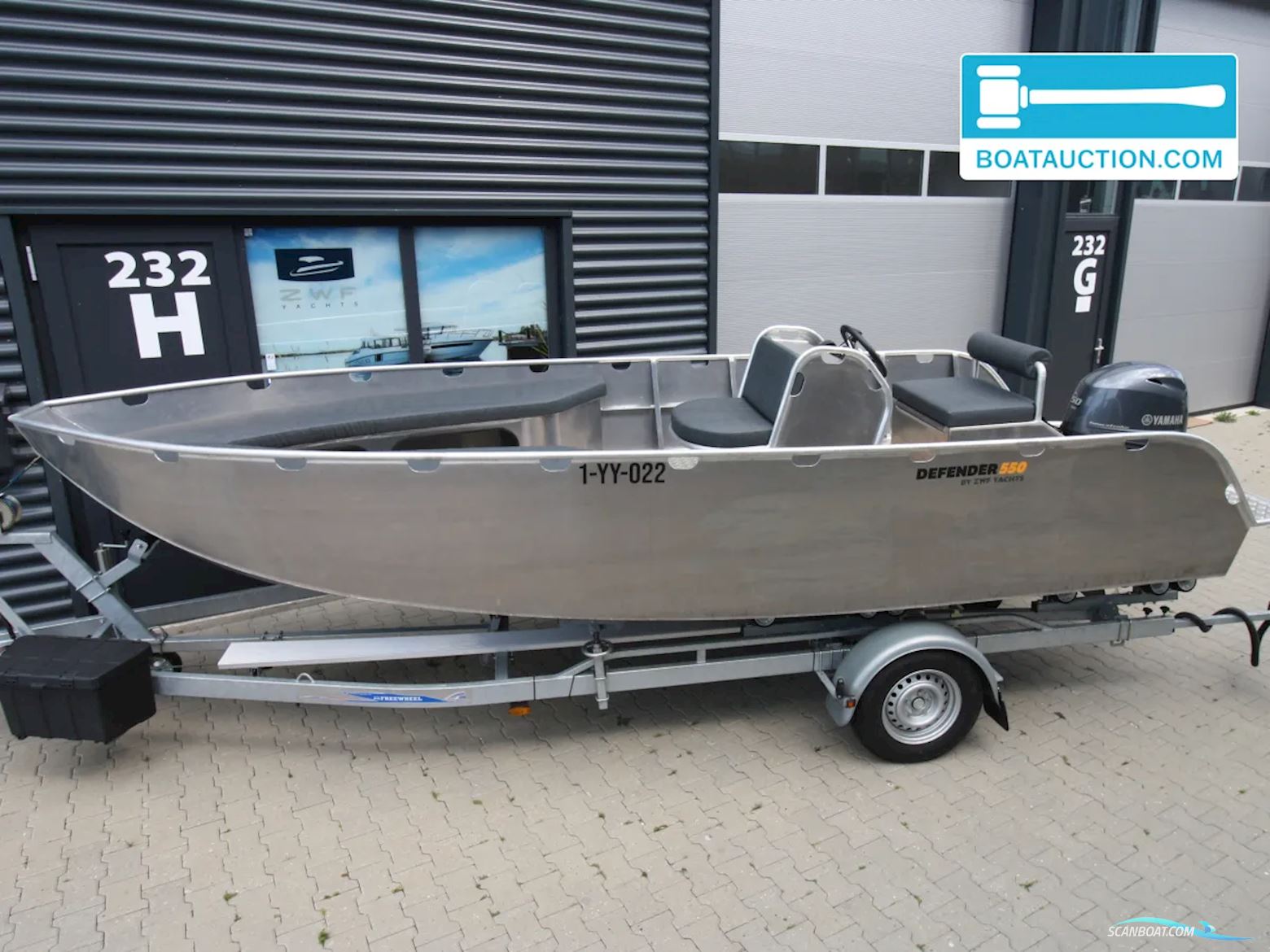 Defender 550