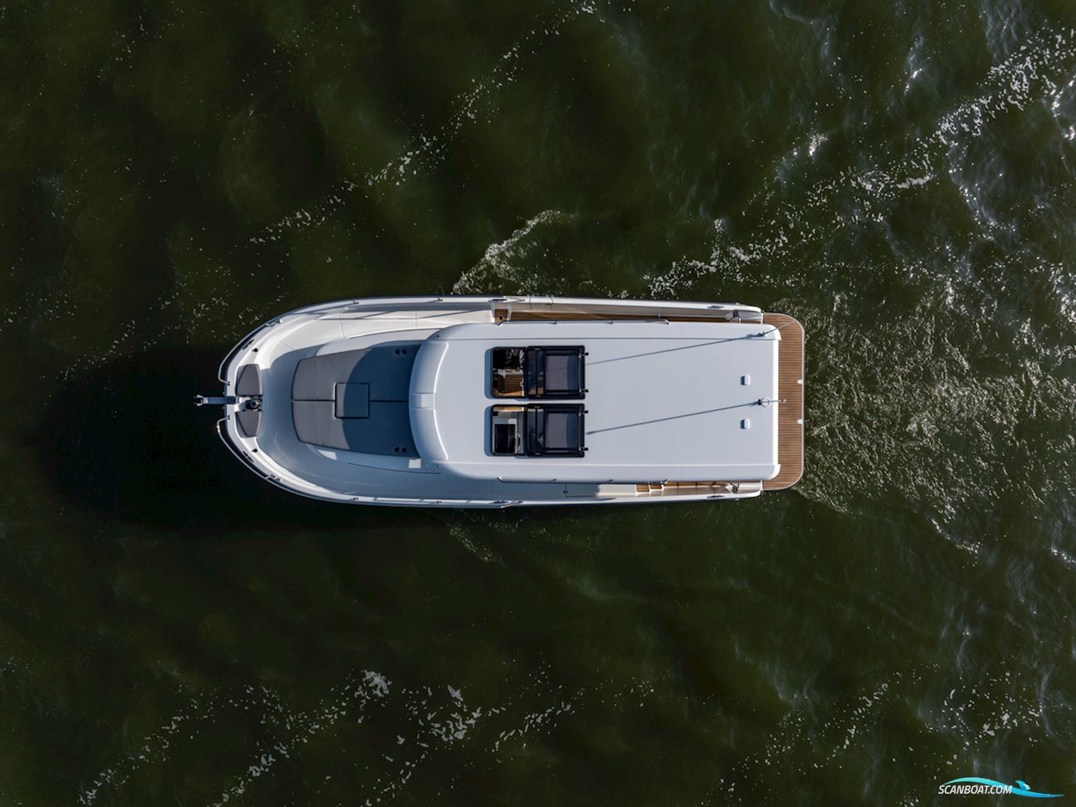 DELPHIA YACHTS 10 LoungeTop Electric DEMO, direct leverbaar