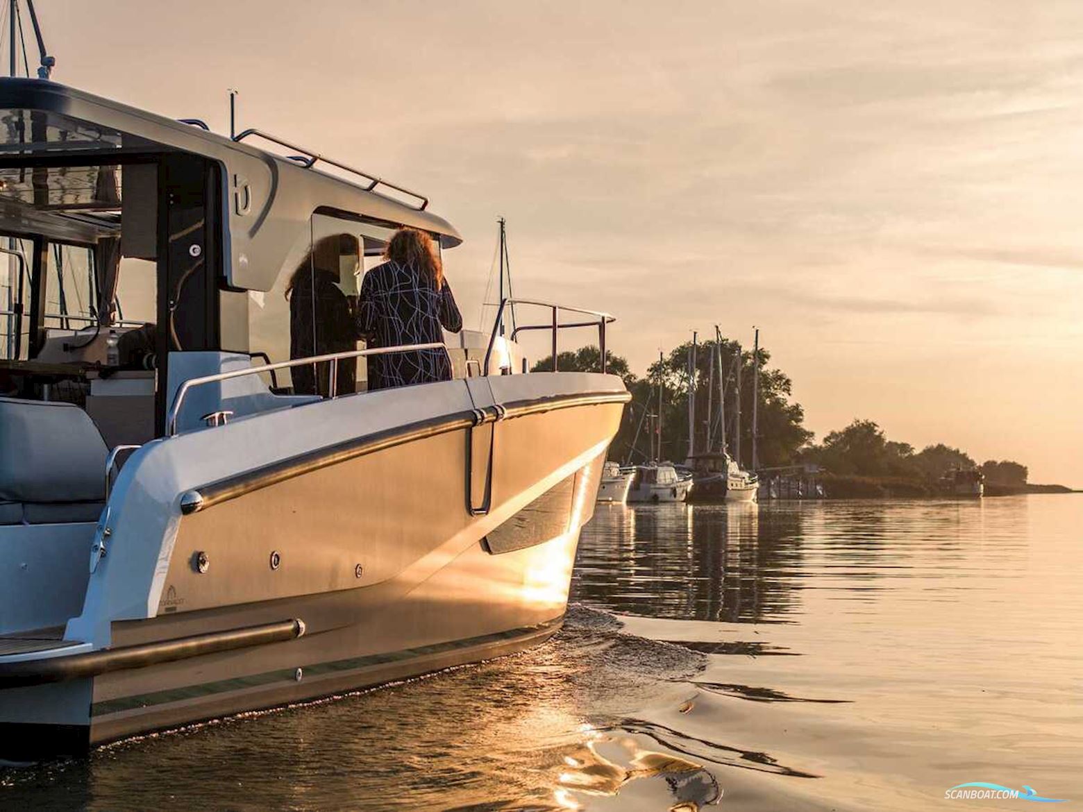 DELPHIA YACHTS 10 Sedan