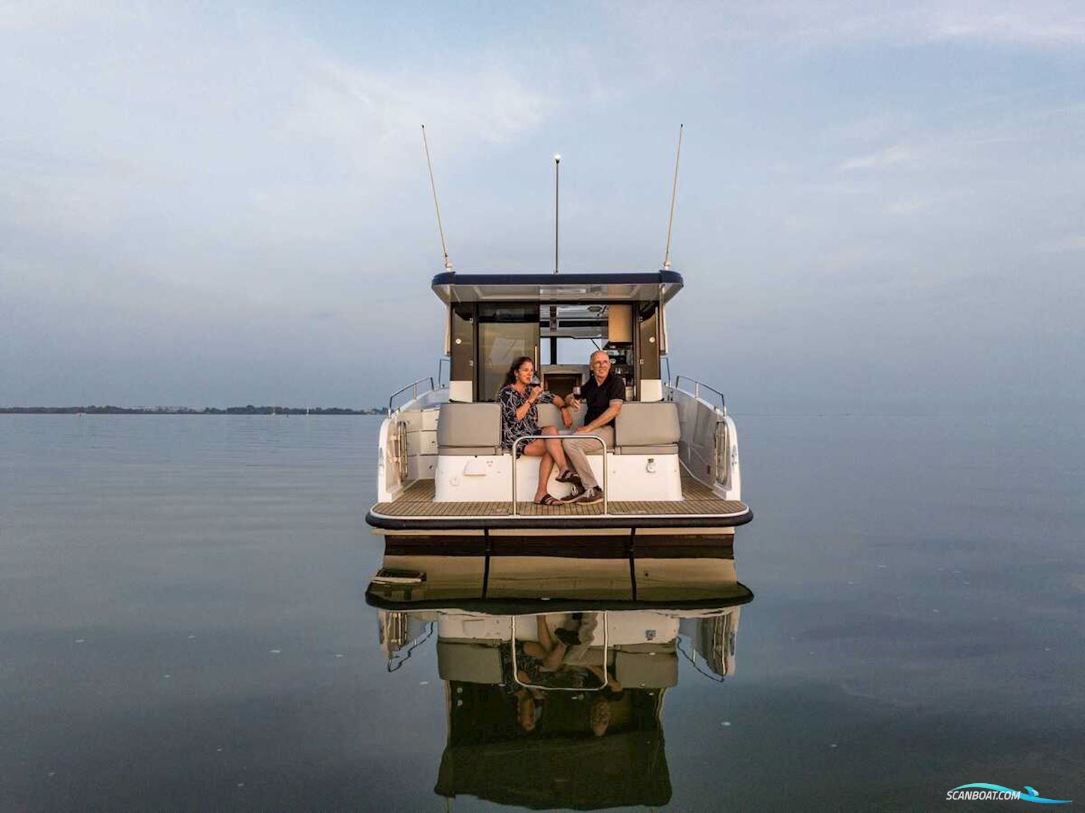 DELPHIA YACHTS 10 Sedan