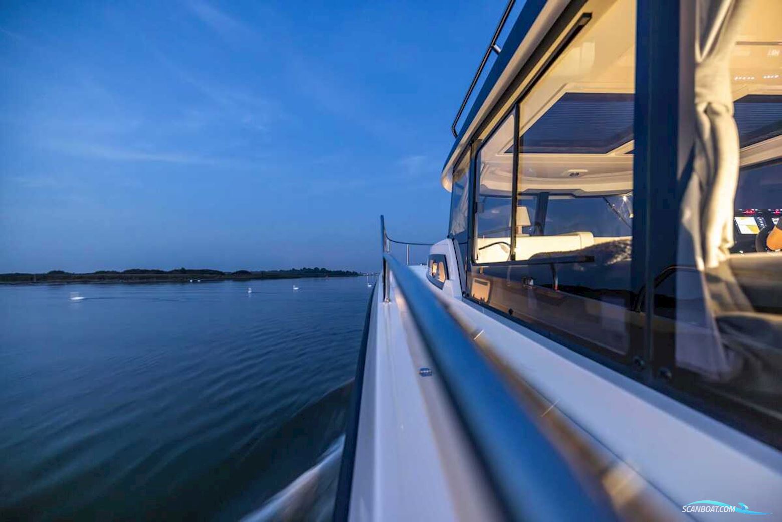 DELPHIA YACHTS 10 Sedan