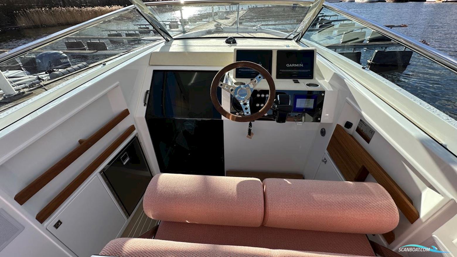Delta 26 OPEN