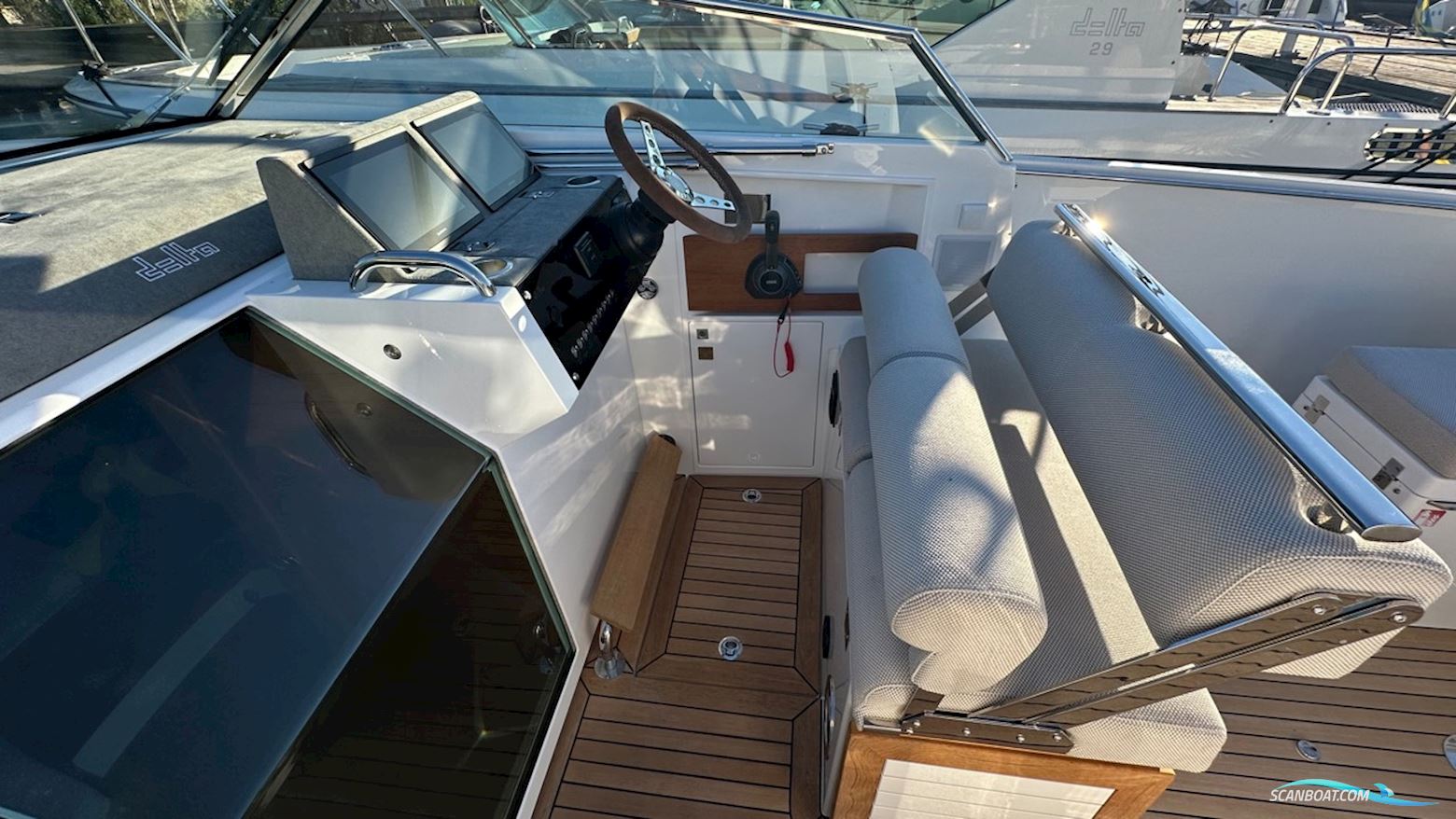 Delta 26 Open