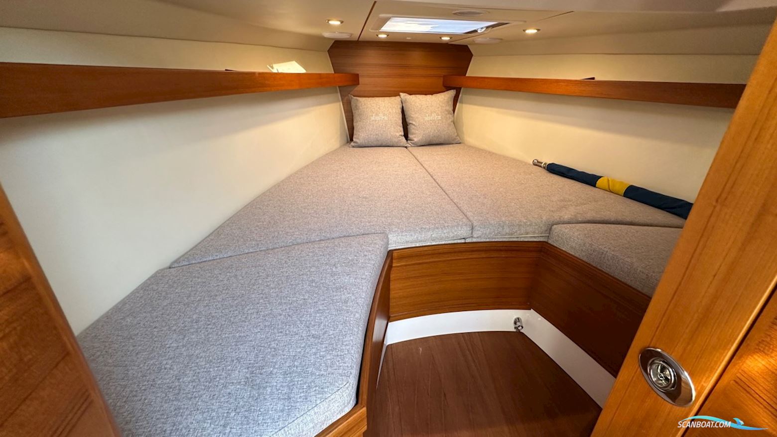 Delta 26 Open