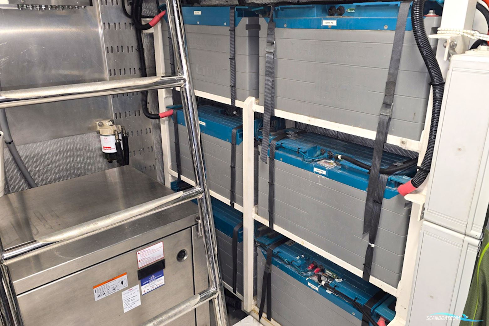 Delta Powerboats 88 Carbon