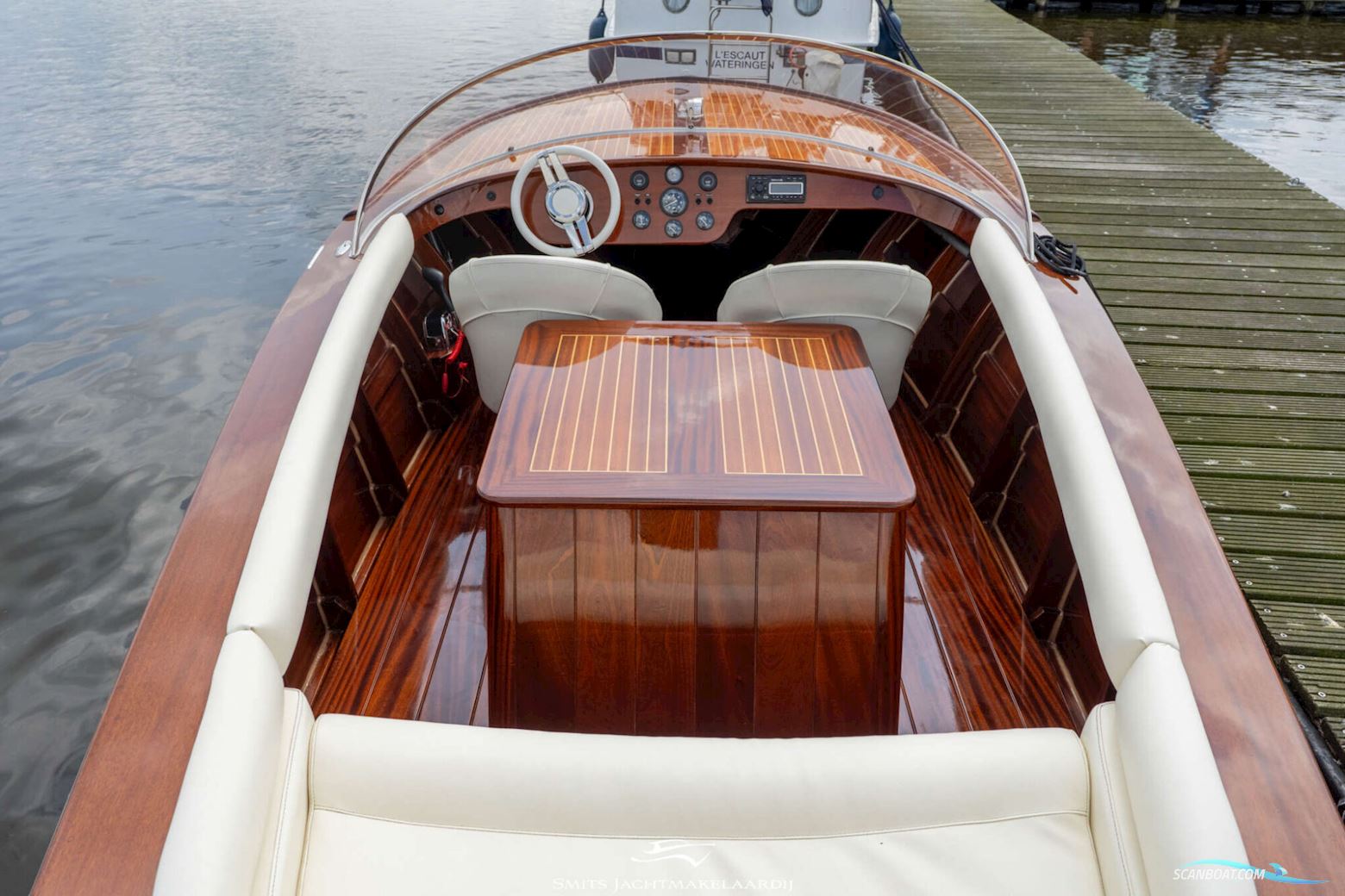 Divank Uscire 635