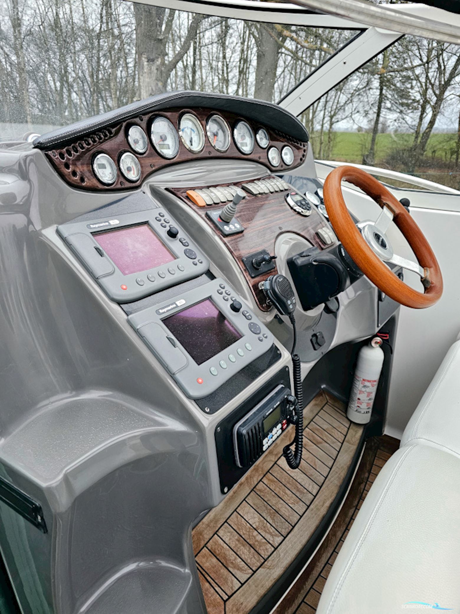 Doral 330 Elegante Volvo Penta D4-260 EVC
