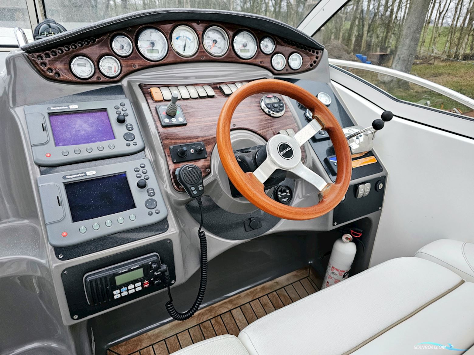 Doral 330 Elegante Volvo Penta D4-260 EVC