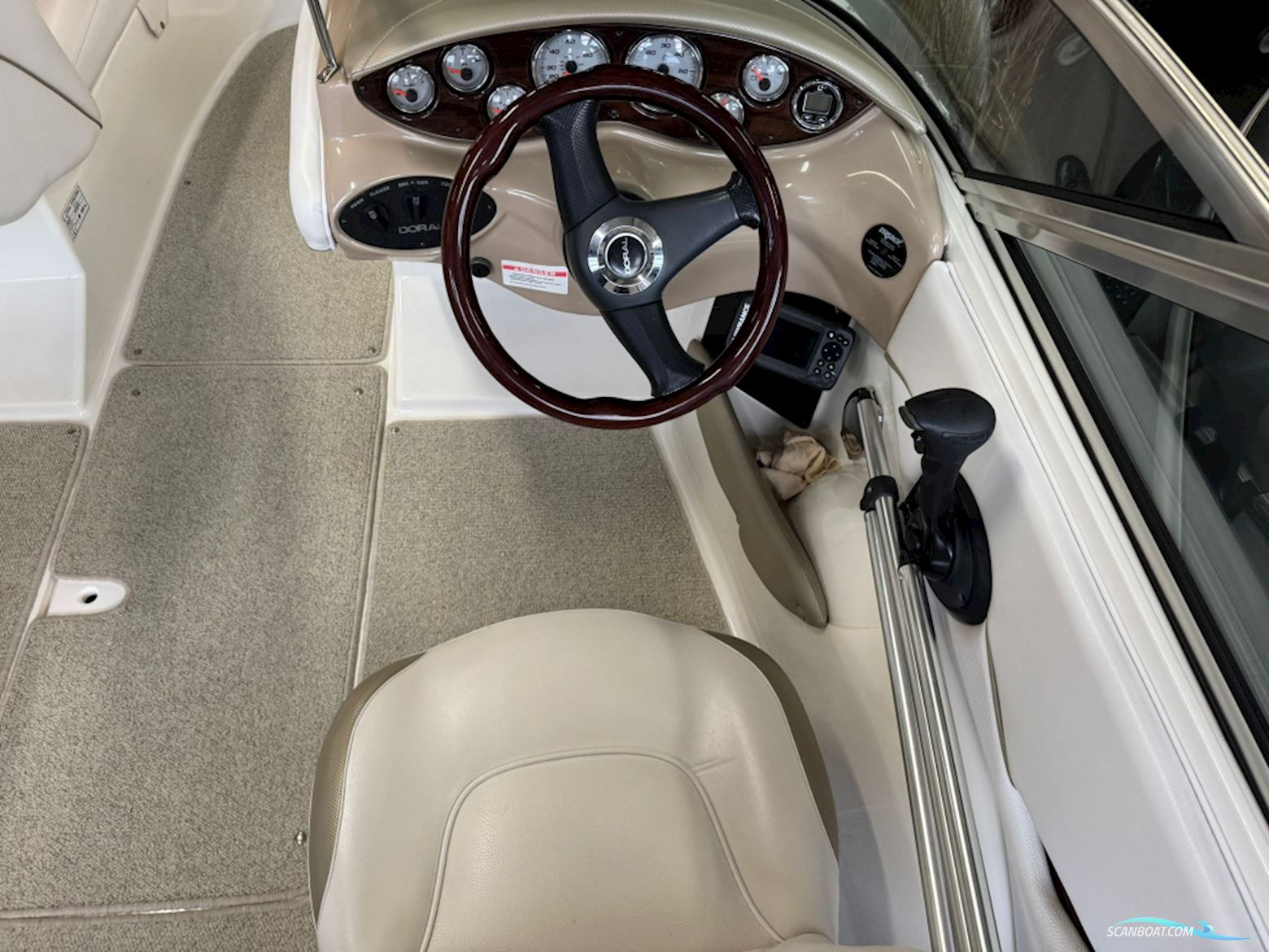 Doral Bowrider 20