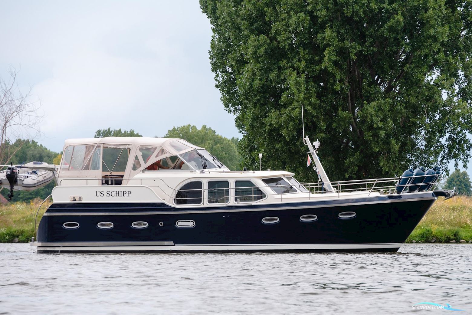 Drait Deluxe 42 - Te Huur 2-7 Personen Motorboot 2012, mit Volvo Penta motor, Niederlande