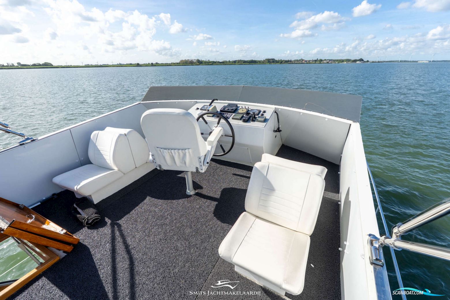 Drettmann Grace 13.00 Flybridge