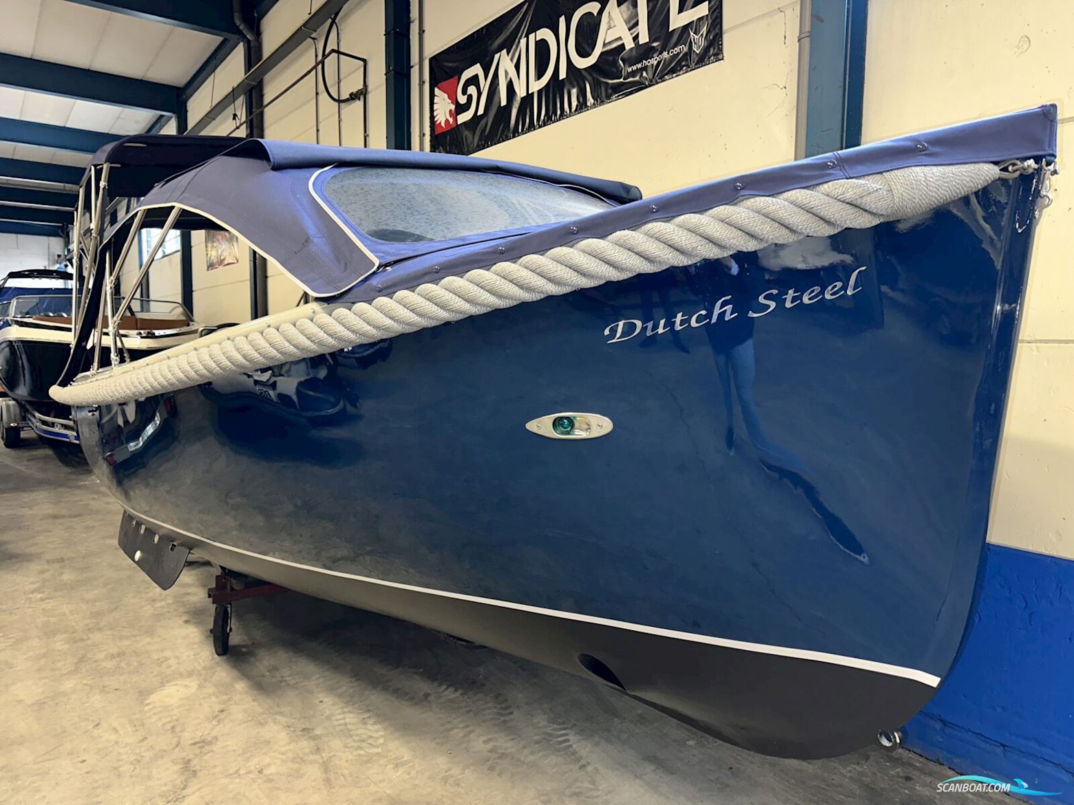 Dutch Steel Sloep 740