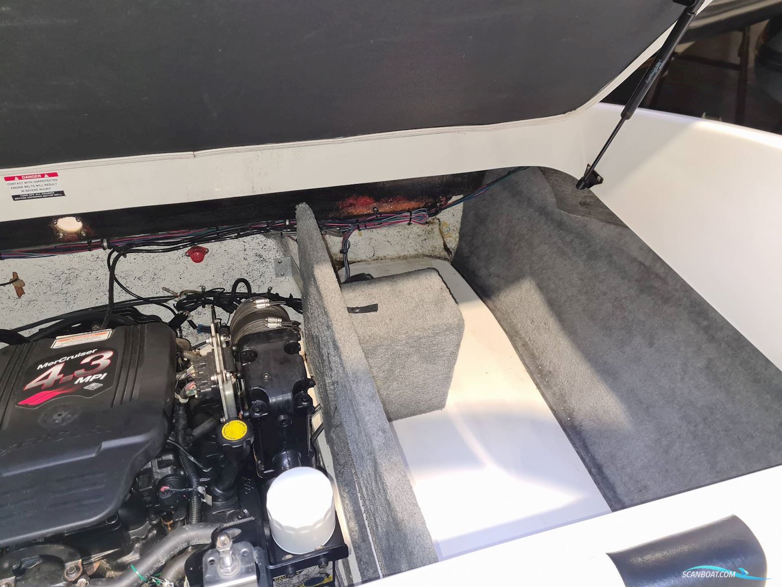 Ebbtide 2100 Sports Cuddy