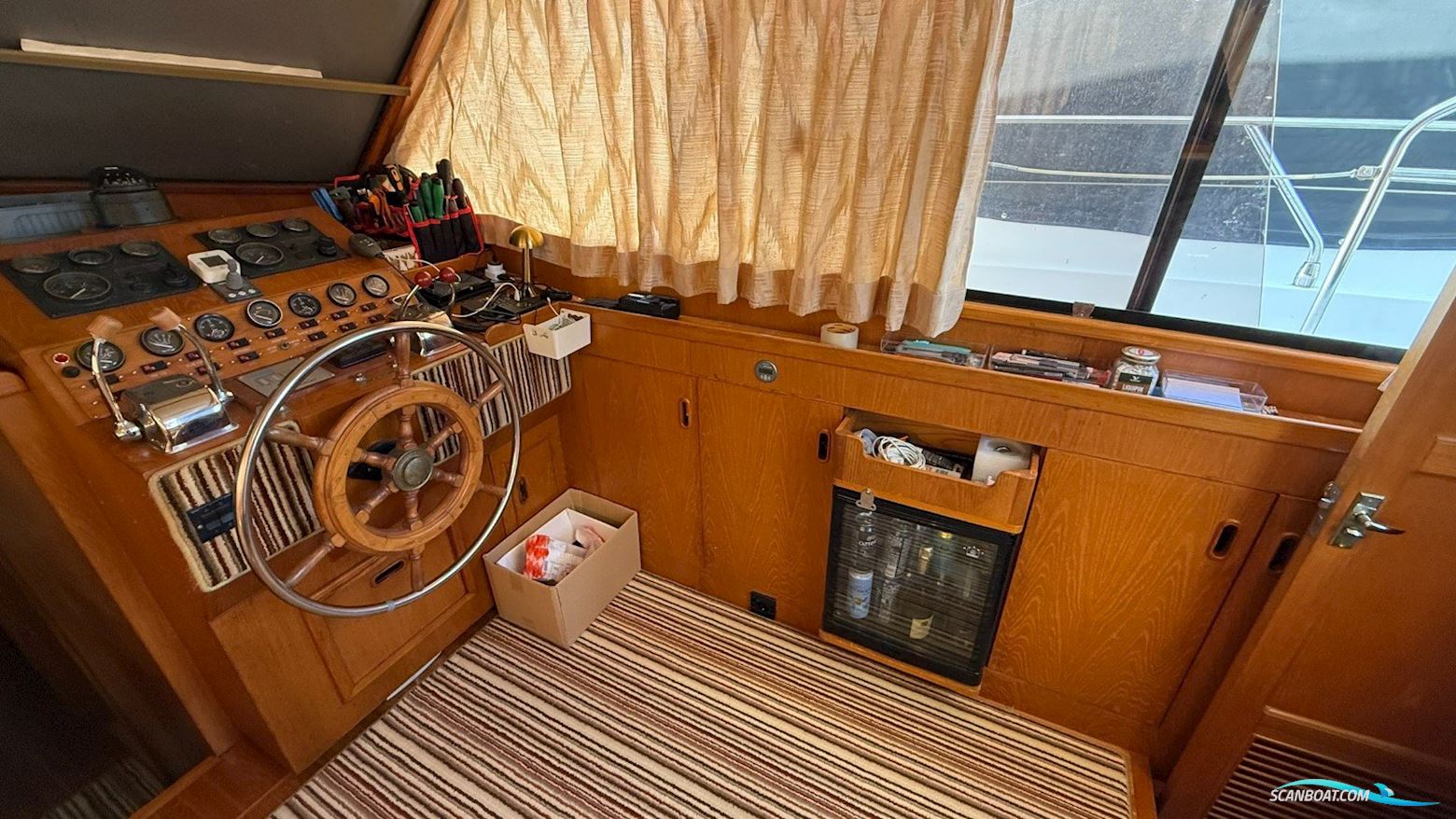Edership 37 Aft Cabin