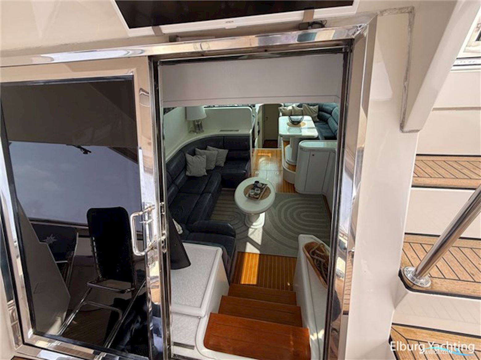 Elegance 53