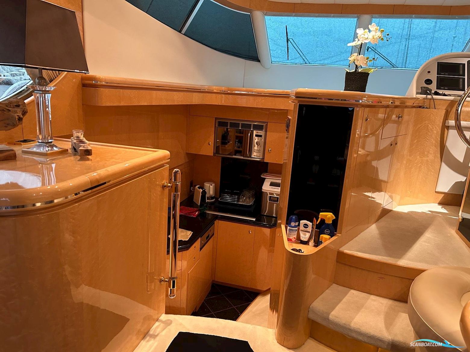 Elegance 54