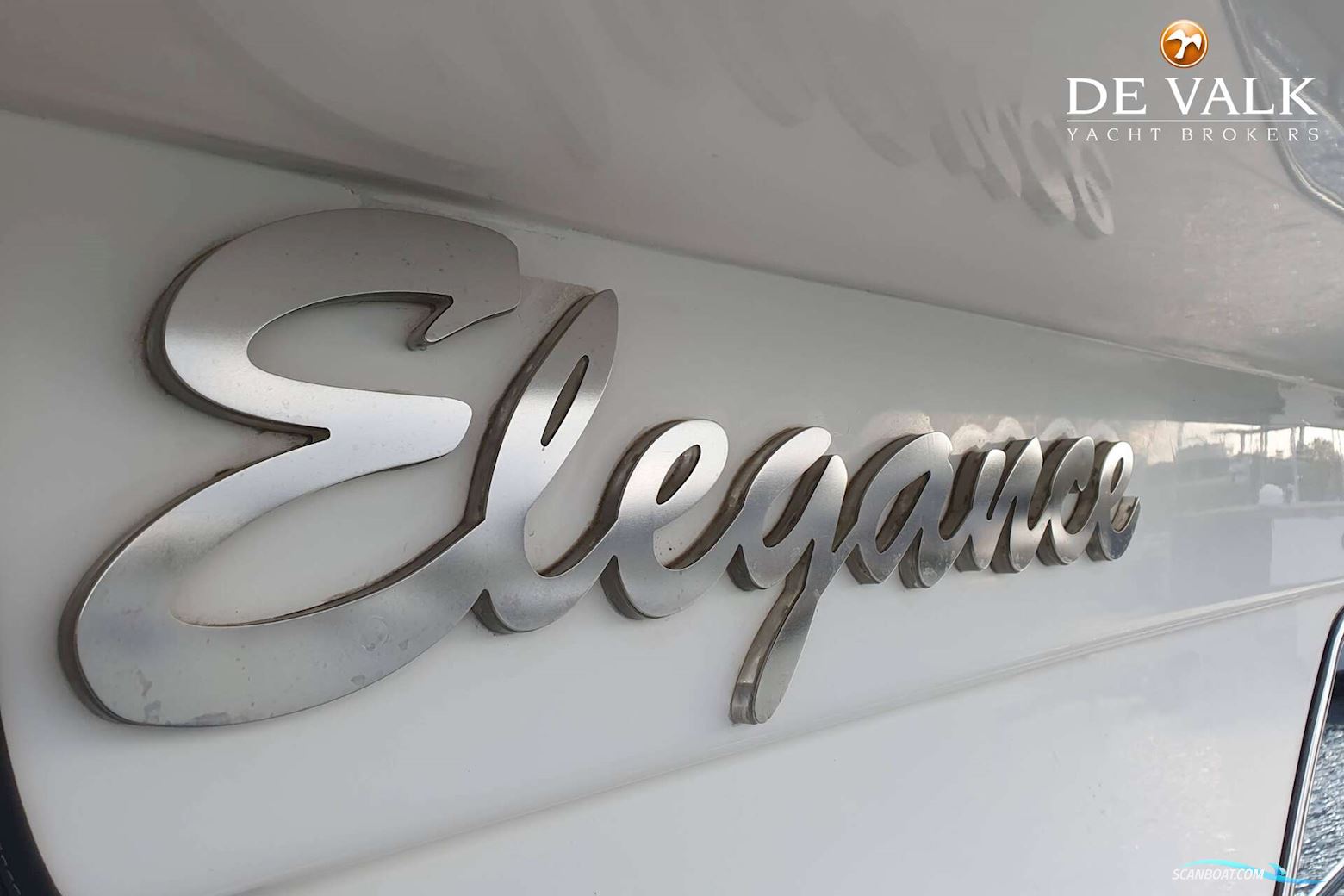 Elegance 72