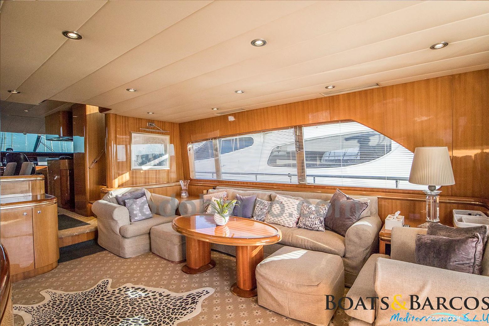 Elegance Yacht 76