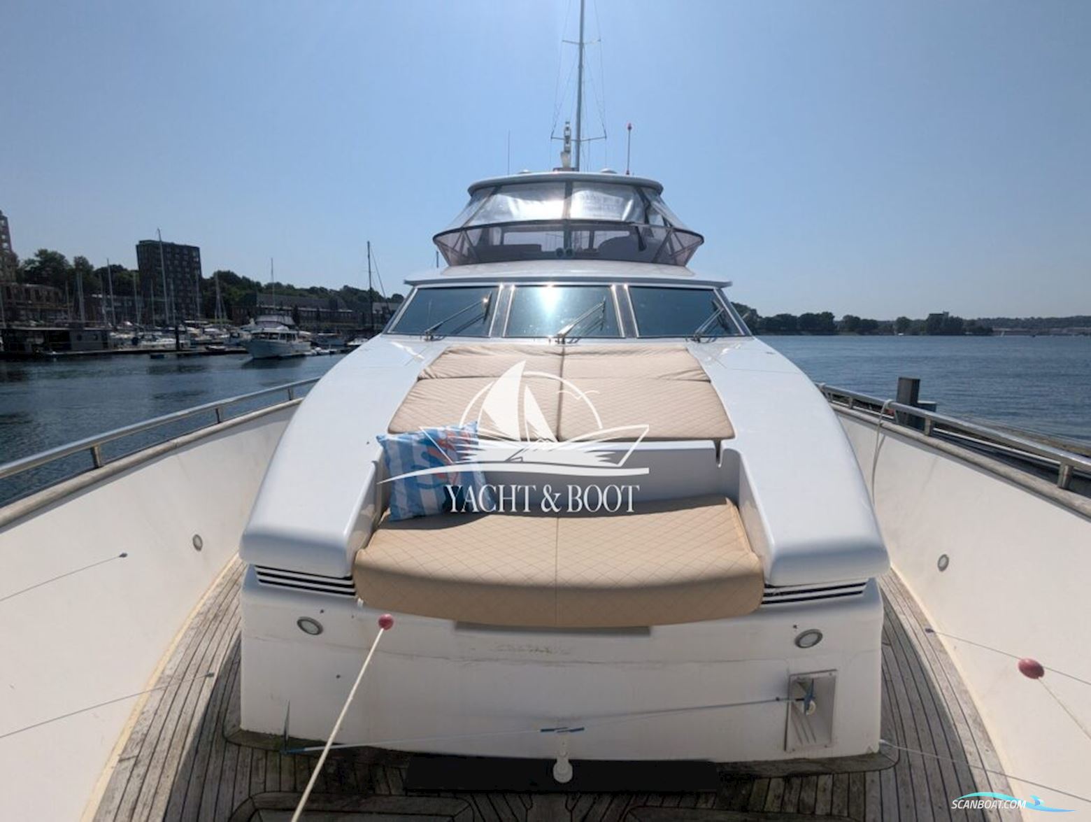 Elegance Yachts Elegance 72