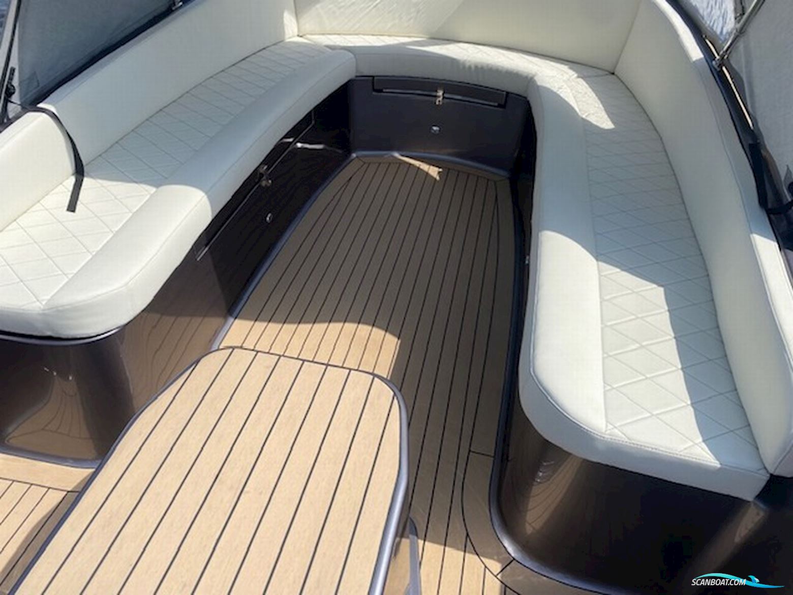 Elektrische Sloep 640