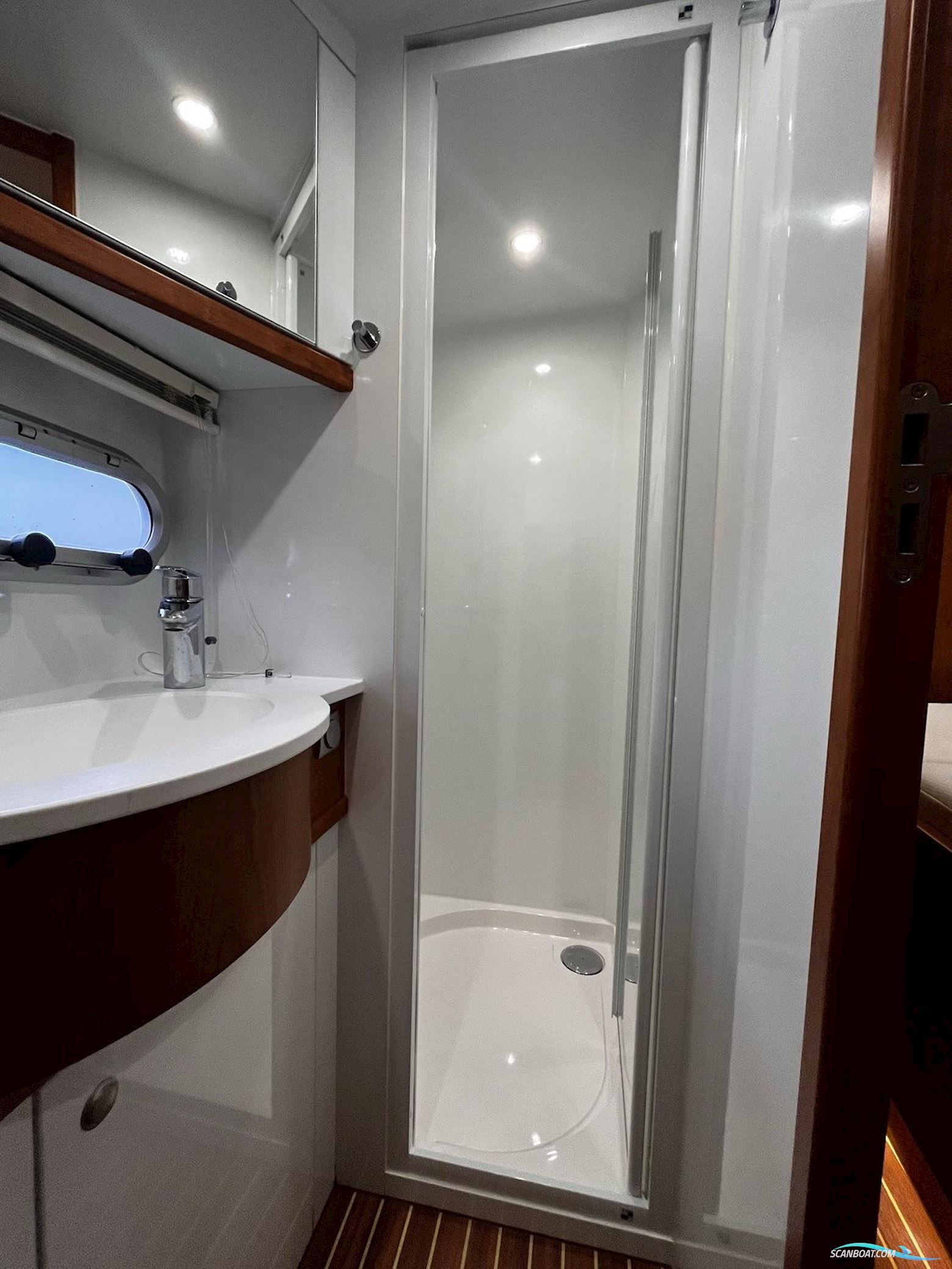 Elling E4 Ultimate (Stabiliser)