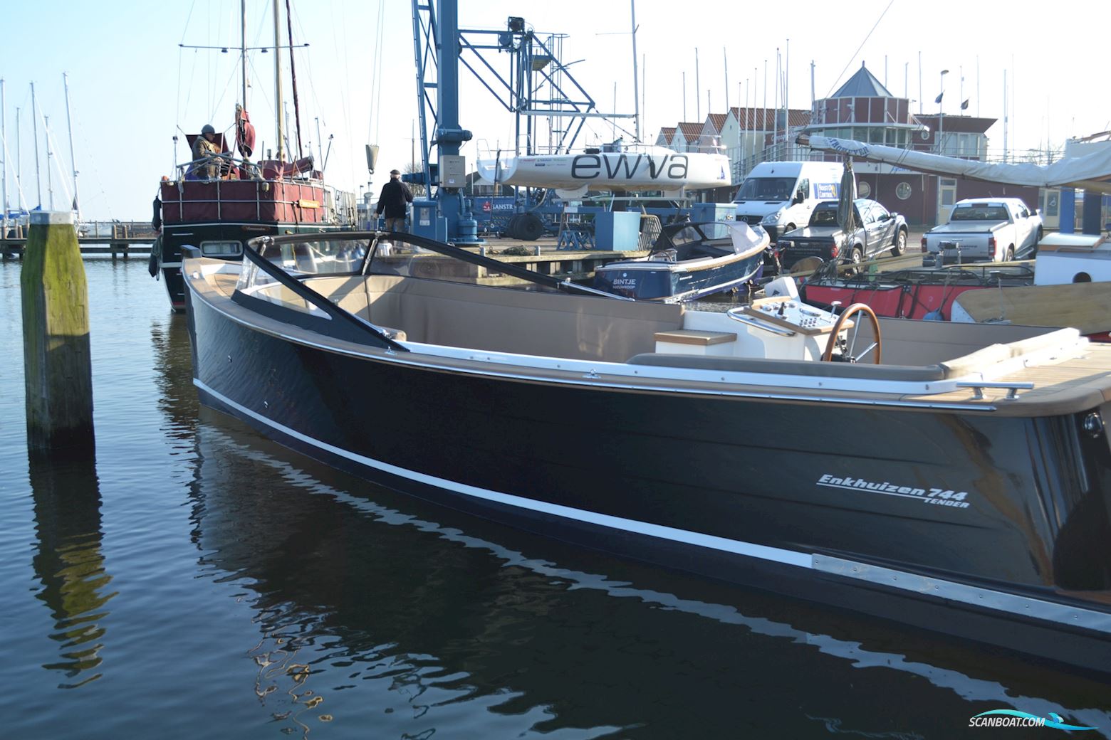 Enkhuizen Tender 744