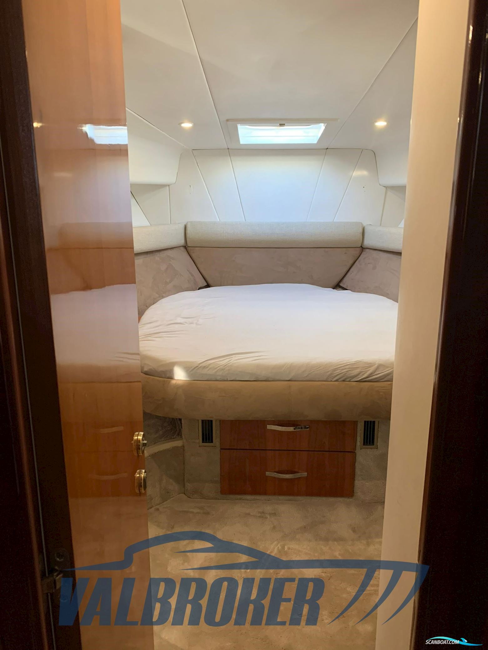 Enterprise Marine 46