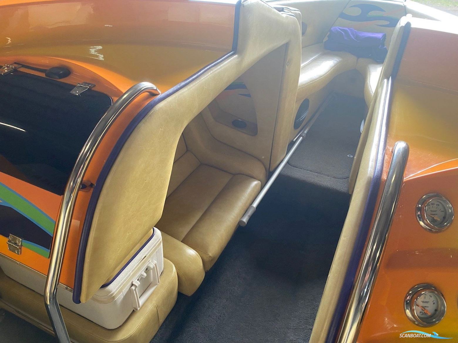 Essex Bowrider Fury 25