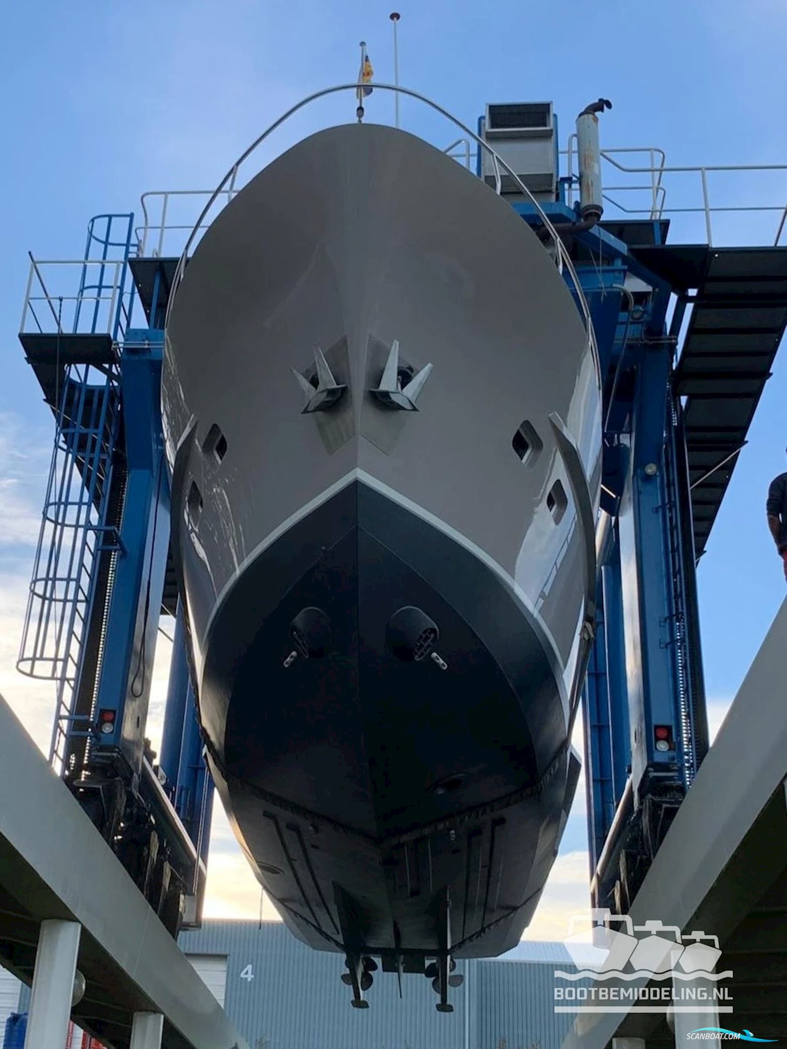 Euroship 1900 Pilothouse