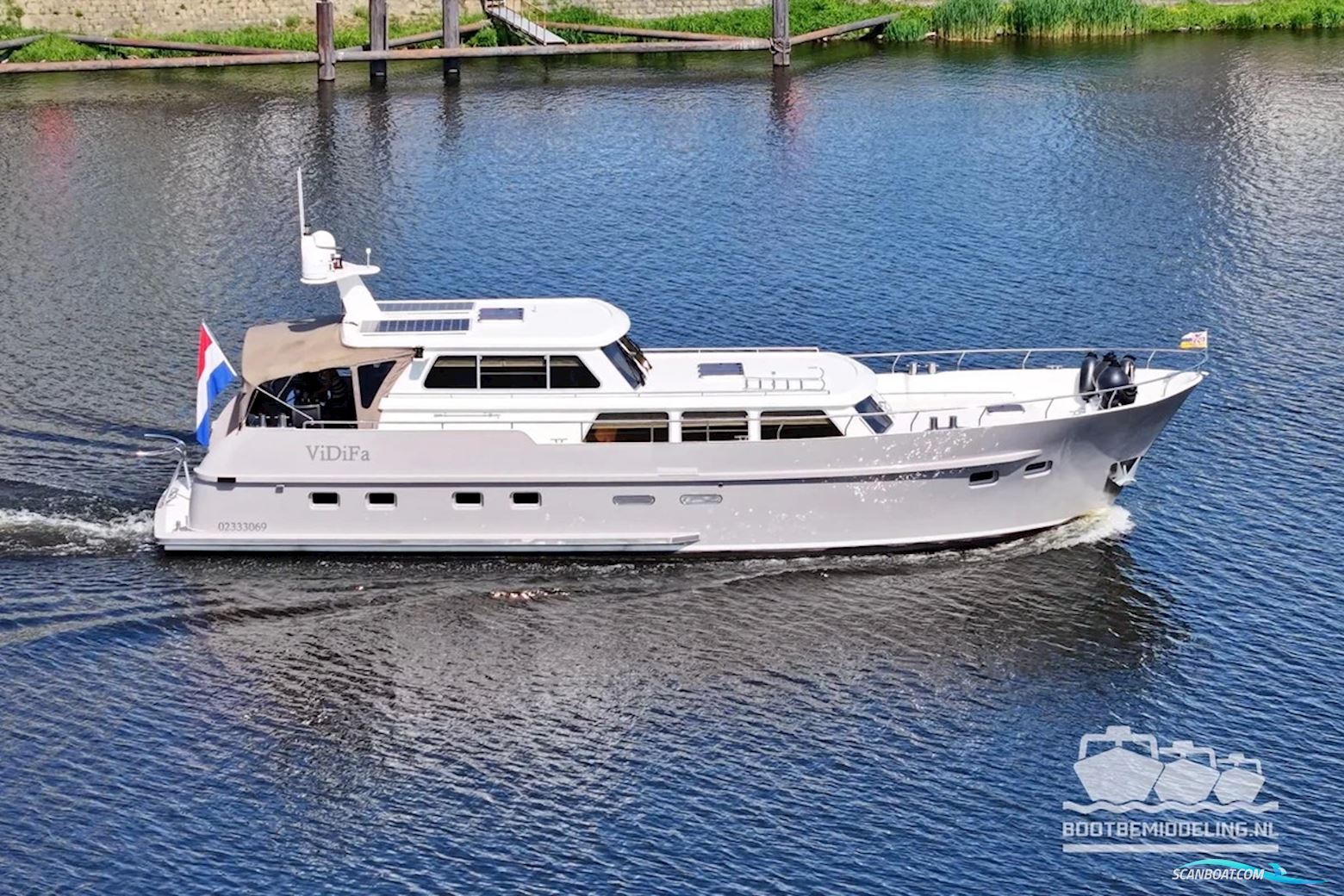 Euroship 1900 Pilothouse