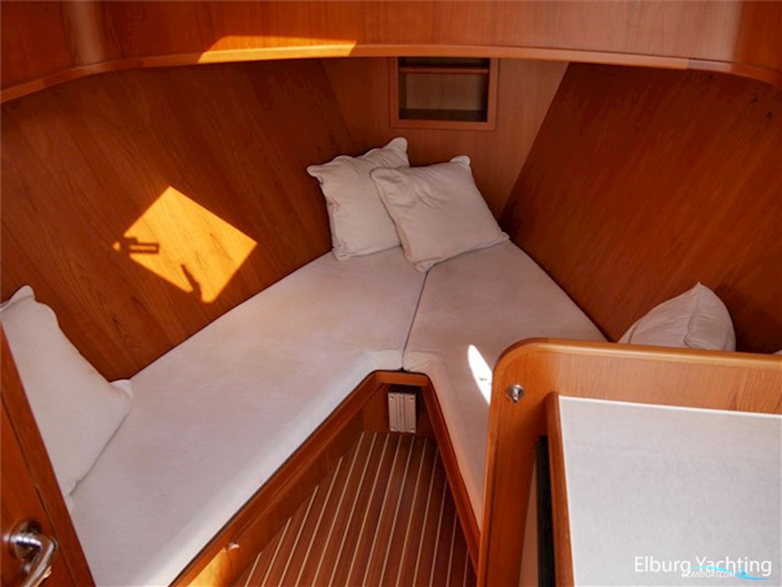 Euroship 33,3ft. Custombuilt Cabinsloep