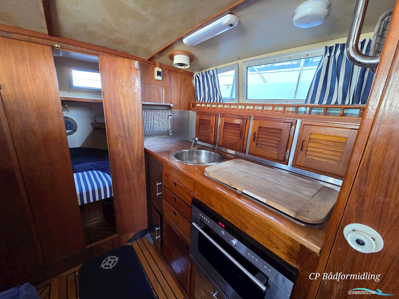 Exotic 32 Deluxe