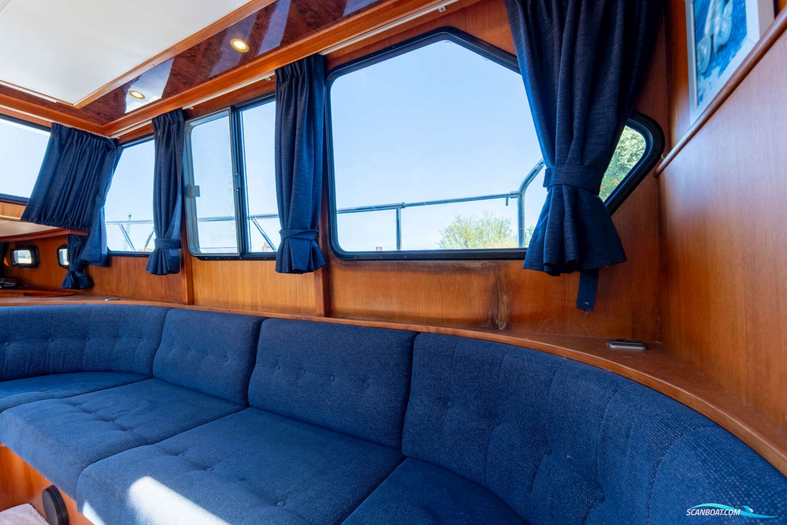 Explorer Classic 14.00 AK Cabrio
